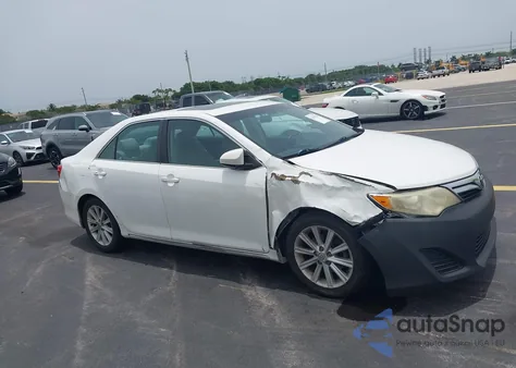 2014 Toyota Camry Xle из США, поврежденный, VIN 4T1BF1FK7EU820819